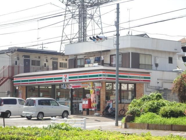 コンビニ　セブンイレブン（コンビニ）まで150m