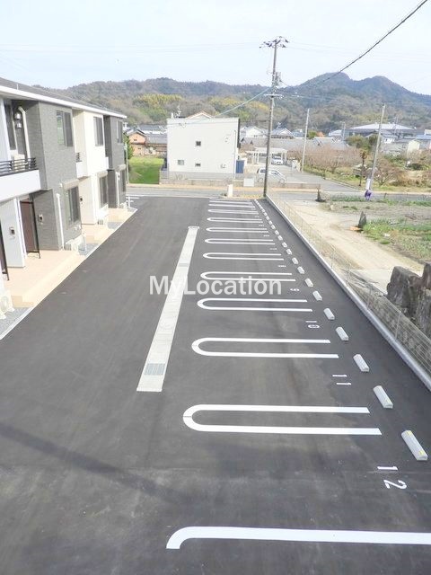 駐車場　☆敷地内に駐車場があります☆