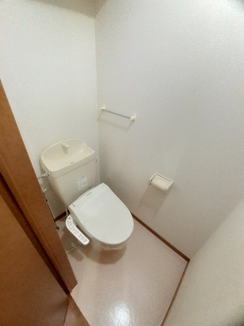 サムデイ小郡のトイレ写真