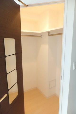 収納　★ウォークインクローゼット★