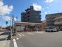 コンビニ　セブンイレブン東広島西条下見中央店（コンビニ）まで61m