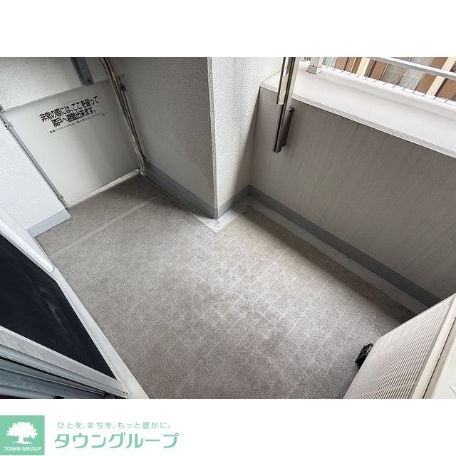 バルコニー　バルコニー
