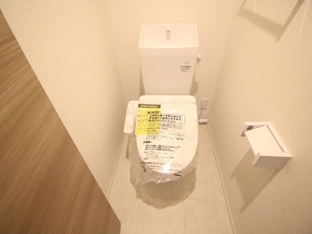トイレ　温水洗浄便座付きでおすすめ！