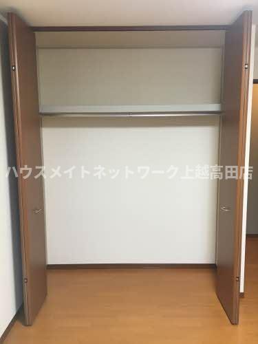 収納　クローゼット