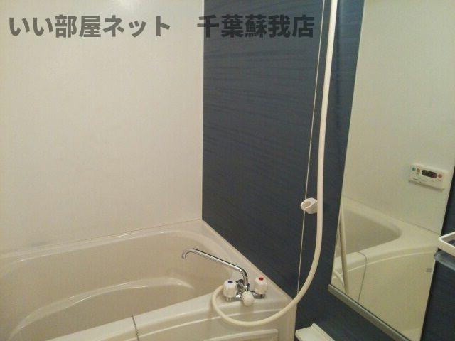 バス・シャワールーム　お風呂で日々の疲れを落としましょう