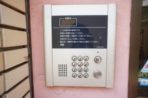 エントランス　安心のオートロックマンションです！