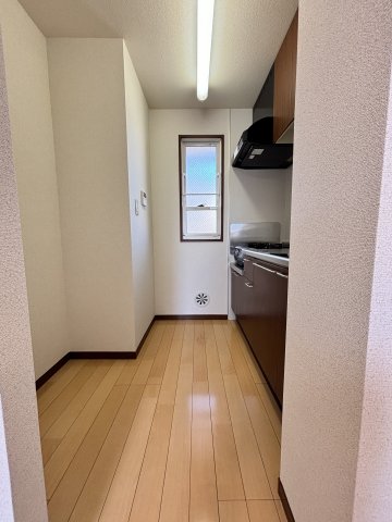 その他　写真は同建物の別部屋を参考に掲載しております。