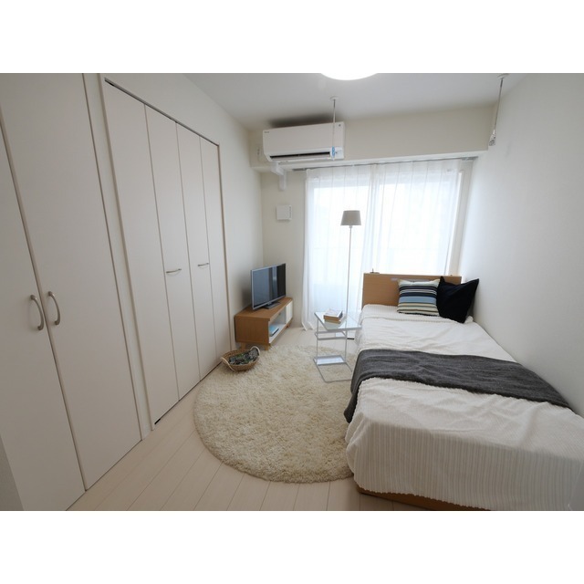 居室・リビング　家具・調度品等は賃貸住居には含まれません