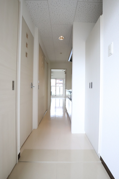 地下鉄箱崎線 呉服町駅 徒歩5分 20階建 築11年の玄関写真