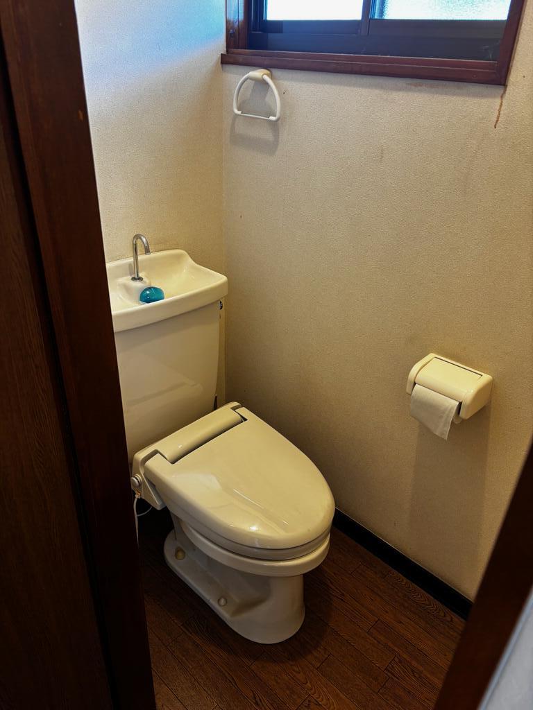 タウンハウスアタゴ 3号棟のトイレ写真