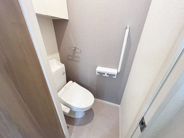 トイレ　シンプルで使いやすいトイレです