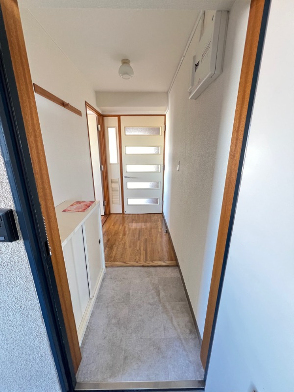 玄関　※他部屋参考写真