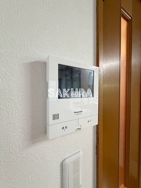 セキュリティ　安心のモニター付きインターホンです♪