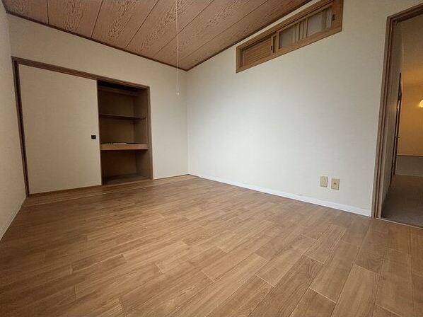 南19条西12丁目 店舗付住宅の内装写真