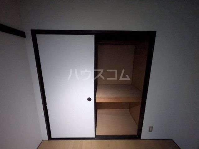 タウニー関取の内装写真