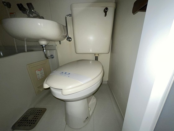 トイレ　※別部屋の写真です