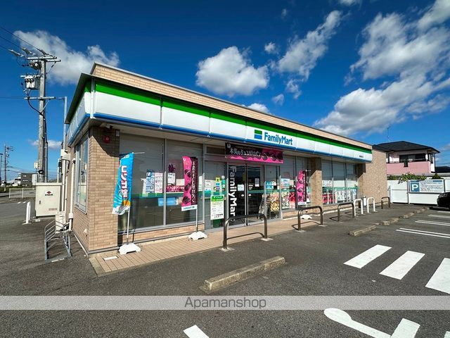 コンビニ　ファミリーマート　岡崎筒針店（コンビニ）まで600m