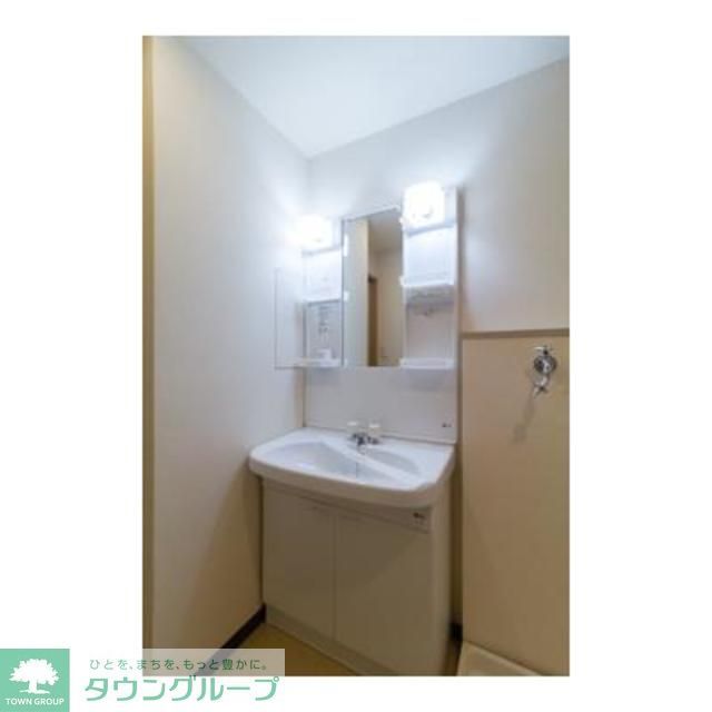 洗面設備　※写真は同タイプ住戸です。