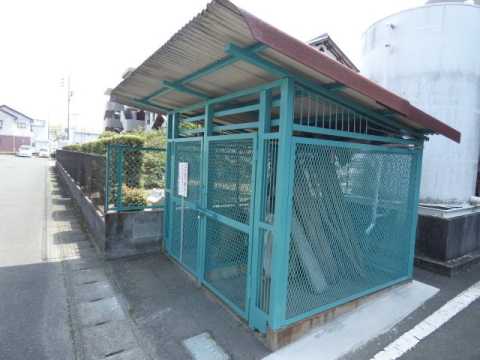 マンションリビエールIIの外観写真