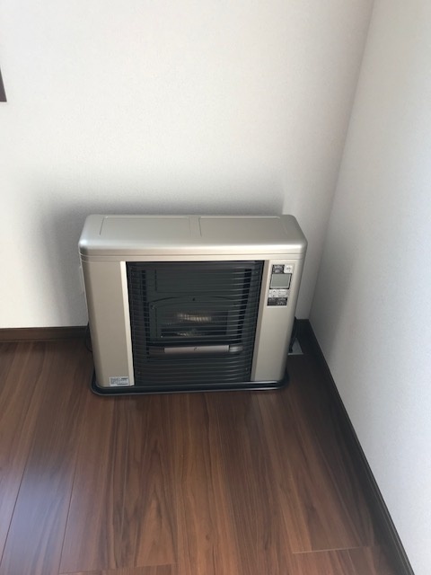 その他設備　暖房器具