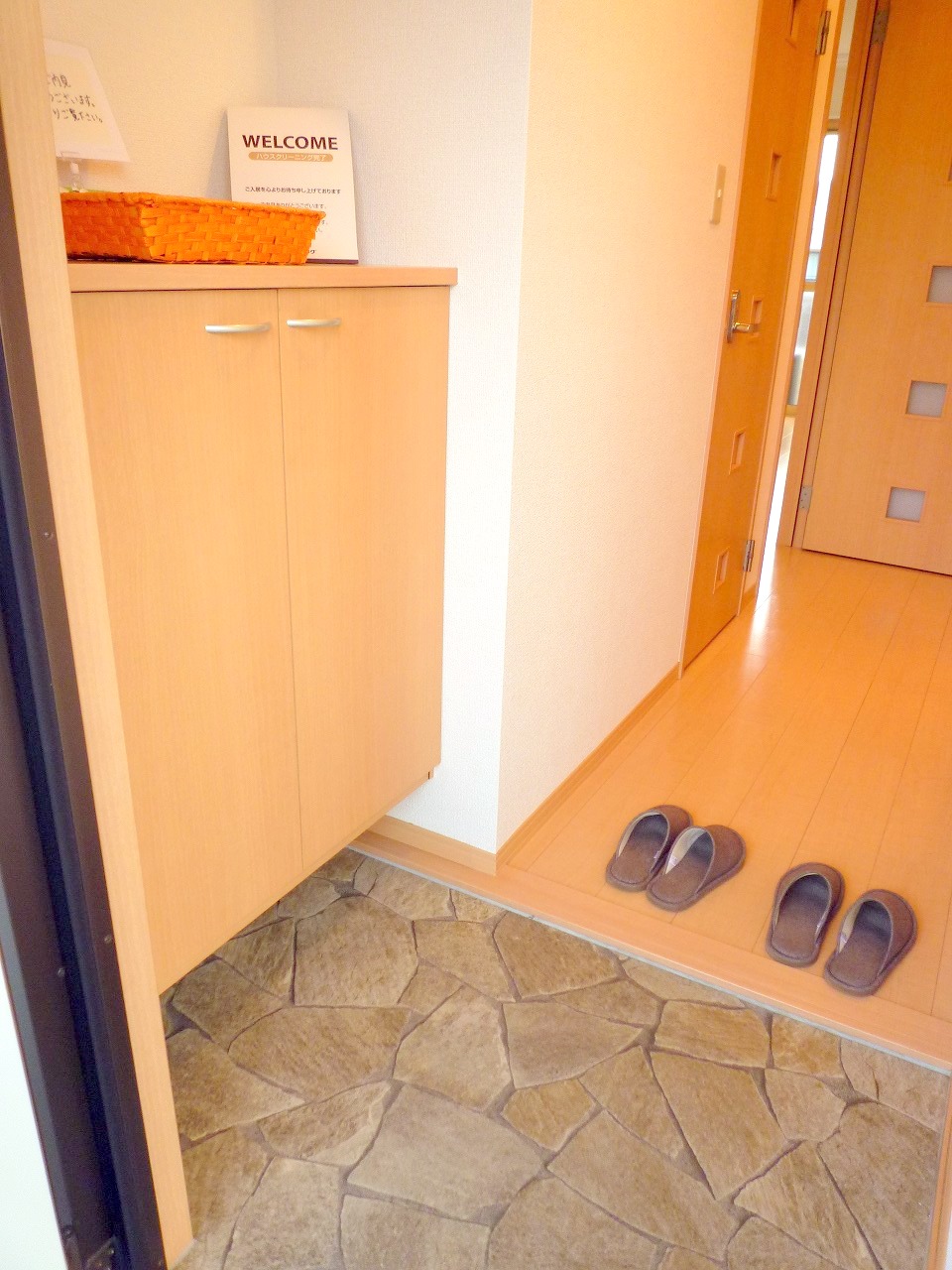 玄関　前回入居時の写真