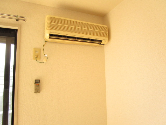 その他設備　エアコンはＬＤＫに完備です！