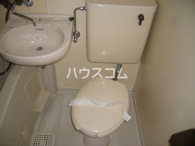 【メゾン・ド・エトワールのトイレ】