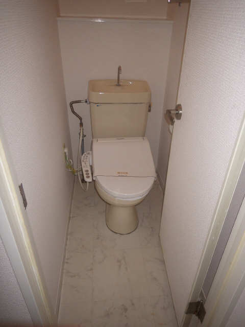 【セジュールASA　C棟のトイレ】