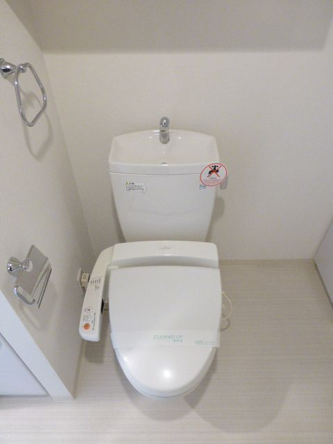 【レジディア赤坂のトイレ】