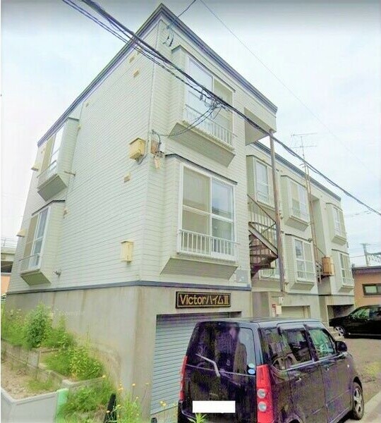 札幌市白石区菊水元町一条のアパートの建物外観