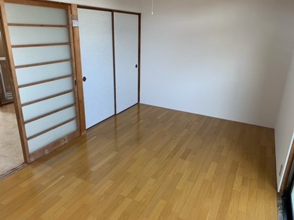 佐賀市 2階建 築38年の居間写真