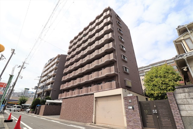 建物外観　ルミエール八尾II