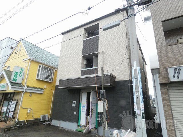 キットの建物外観