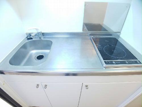 キッチン　設備・使用は号室により異なる為、現況を優先致します。