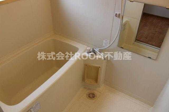 バス・シャワールーム　日々の疲れを癒すお風呂付です