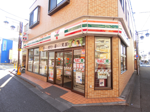 コンビニ　セブンイレブン小平駅南店（コンビニ）まで331m