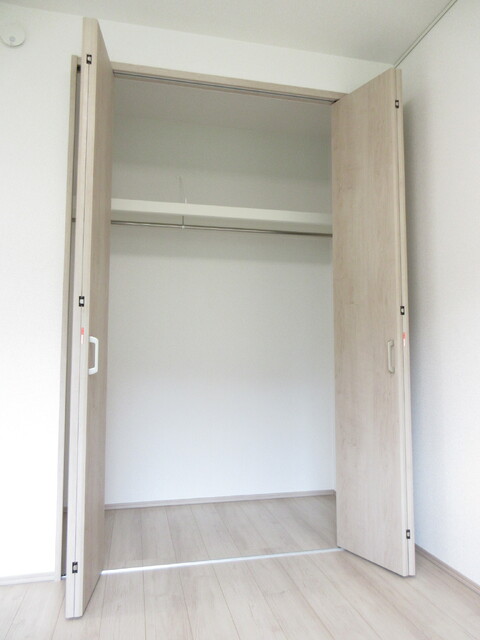 収納　洋室収納