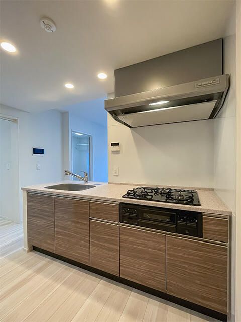 キッチン　写真は同タイプ住居です