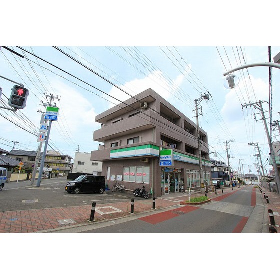 コンビニ　ファミリーマート宮城野原町店（コンビニ）まで388m