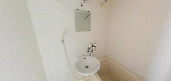 洗面設備　※別部屋の写真です