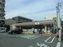 コンビニ　セブンイレブン藤沢朝日町店（コンビニ）まで547m