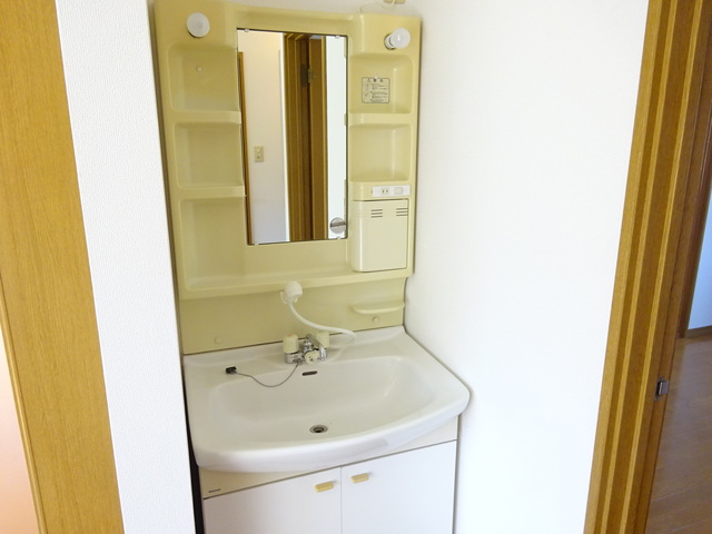 洗面設備　※修繕前参考写真・現況優先※