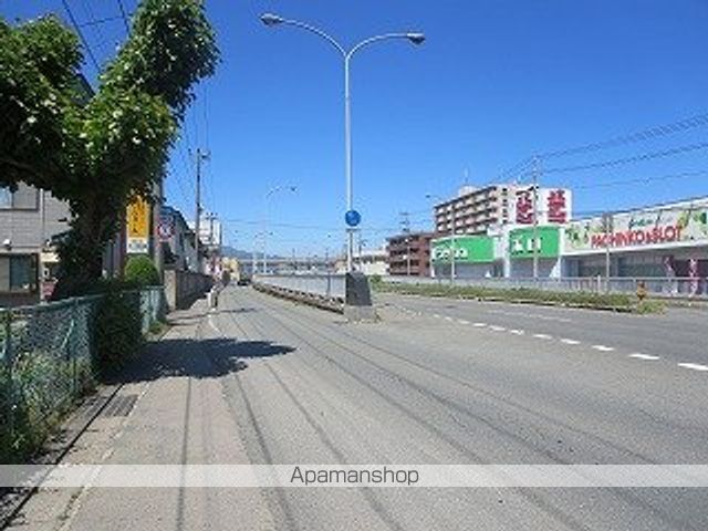 その他　周辺道路（その他）まで0m