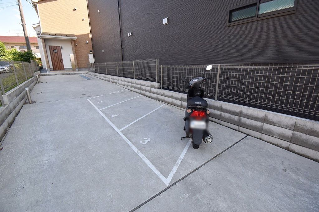 その他共有部分　駐車場