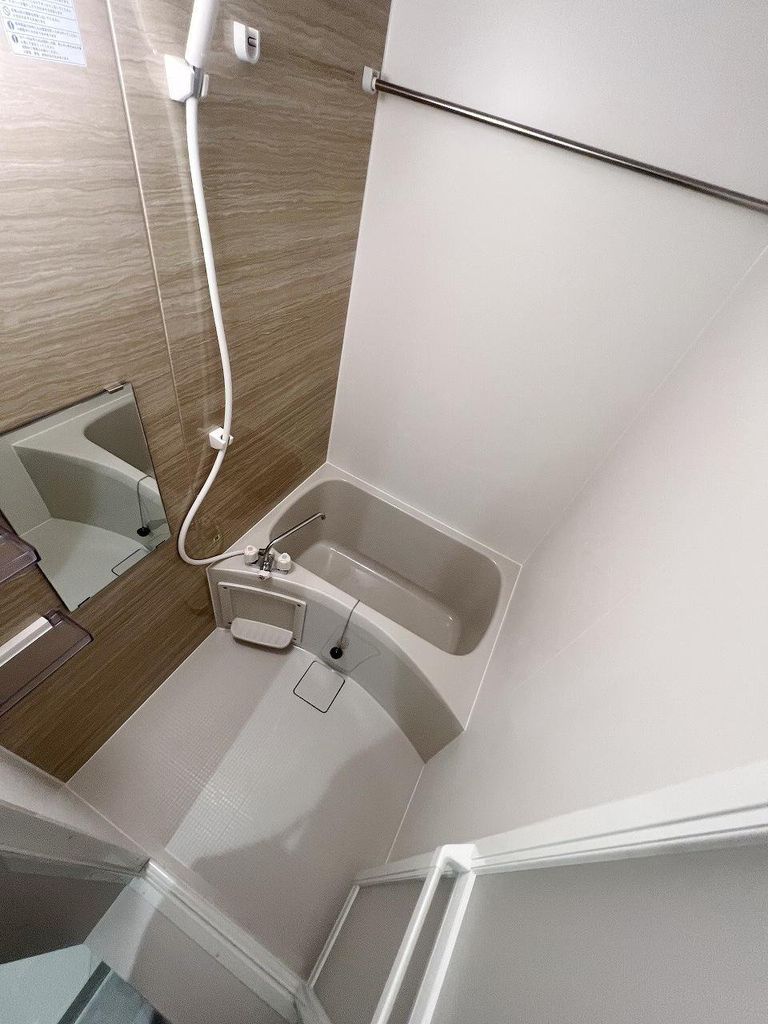 バス・シャワールーム　バス