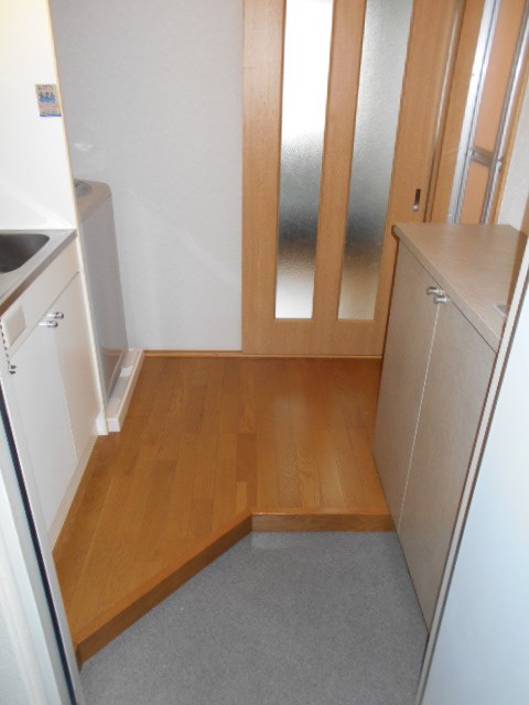 玄関　家主様常駐で安心！