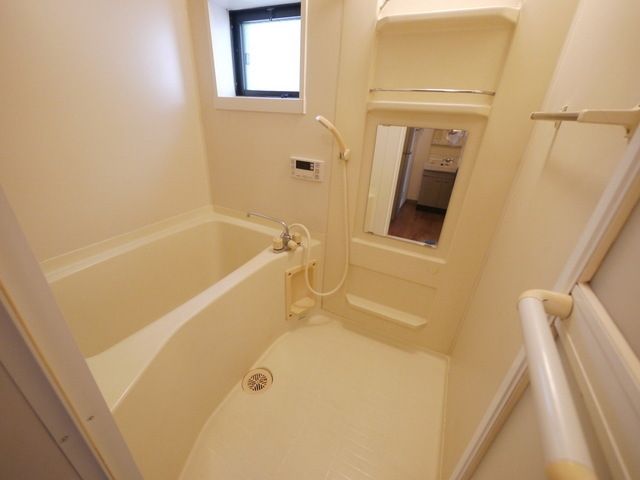 バス・シャワールーム　★バスルーム（追焚き付き）★