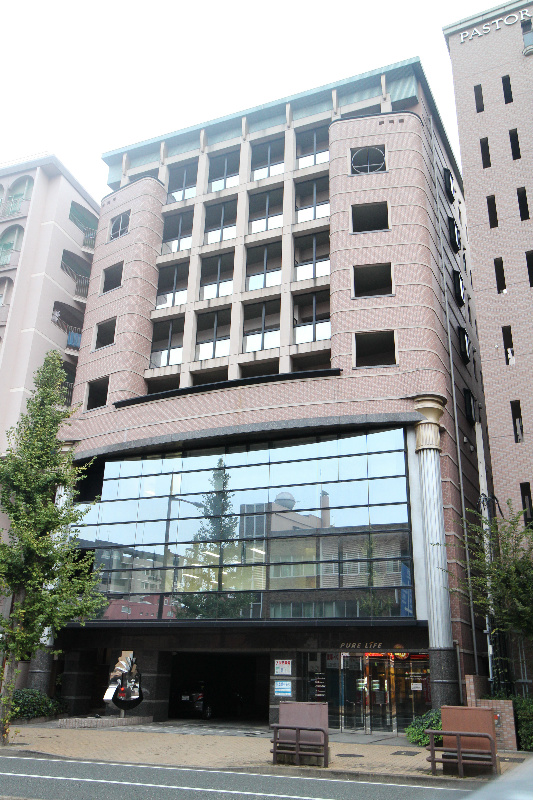 建物外観　シックな外観