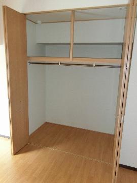 　収納　クローゼット