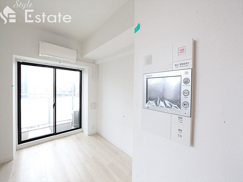 セキュリティ　モニター付きインターホン